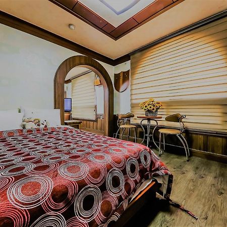 Pine Motel Порён Экстерьер фото